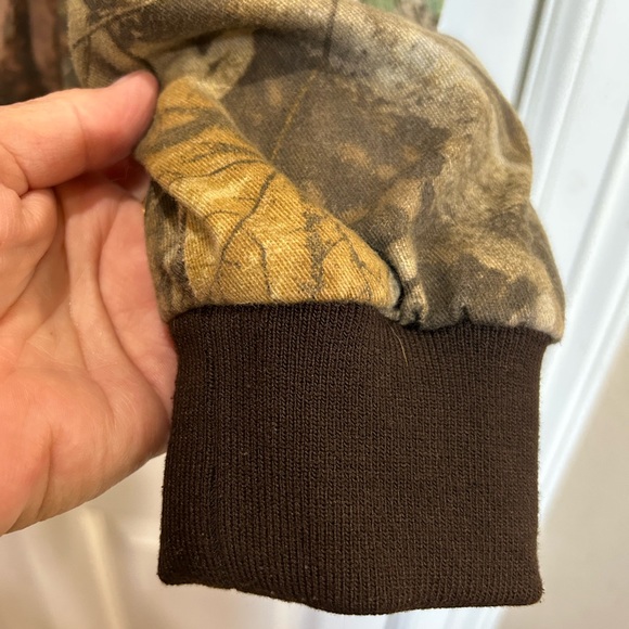 Cabela’s man large camo hunting jacket - Picture 5 of 9